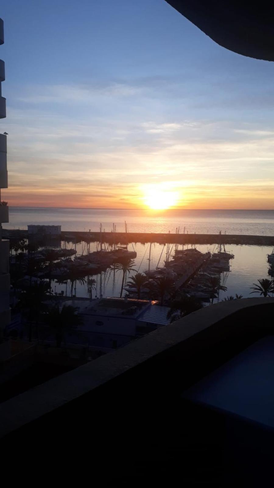 Urbanizacion Puerto Paraiso Estepona Pokoj fotografie