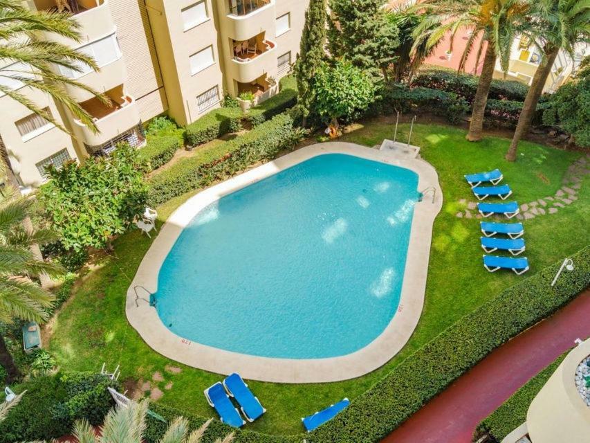 Urbanizacion Puerto Paraiso Estepona Exteriér fotografie