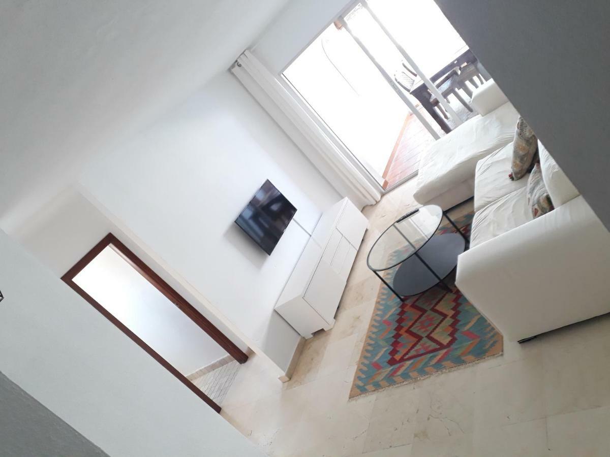 Urbanizacion Puerto Paraiso Estepona Exteriér fotografie